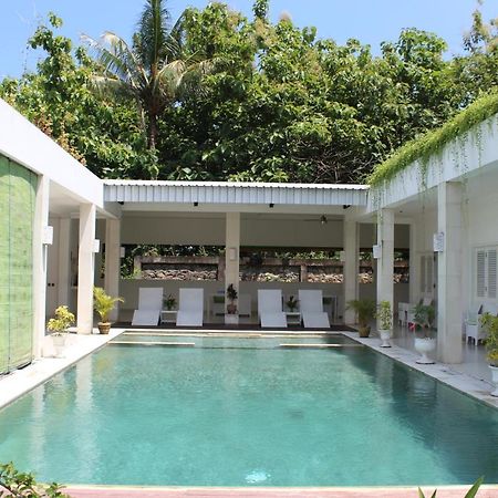 Villa Putih Lovina Exterior foto